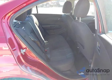 2014 Chevrolet Sonic Lt Auto из США, поврежденный, VIN 1G1JC5SH1E4145813